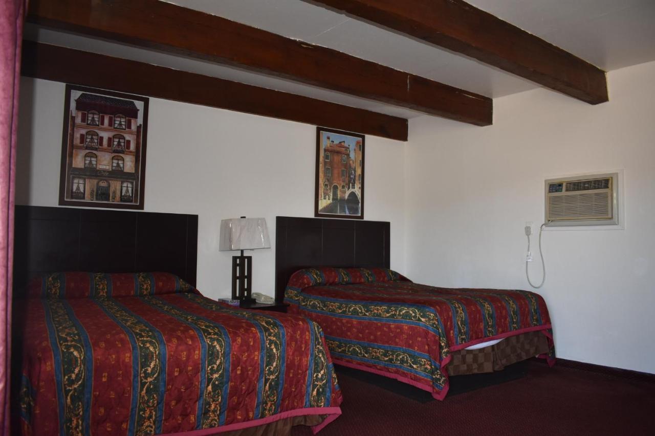 Budget Inn & Suites Freer Экстерьер фото